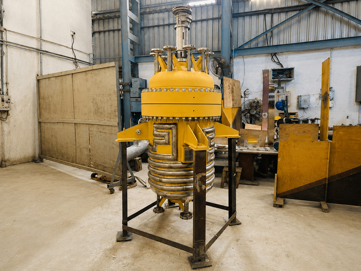 Hastelloy C-276 Clad High Pressure Reactor for Polypropylene Manufacturing