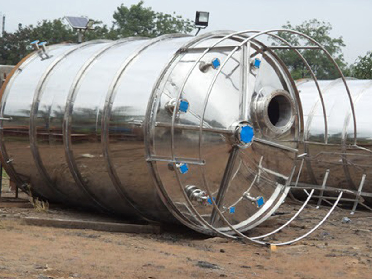Titanium Shell & Tube Heat Exchanger - Chlorine Gas Cooler For Caustic Soda Plant